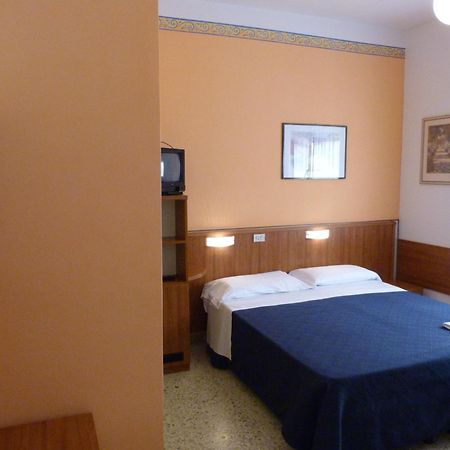 Hotel Bologna San Benedetto del Tronto Luaran gambar