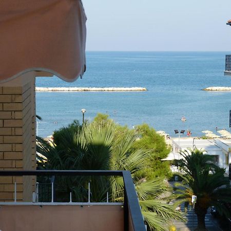 Hotel Bologna San Benedetto del Tronto Luaran gambar